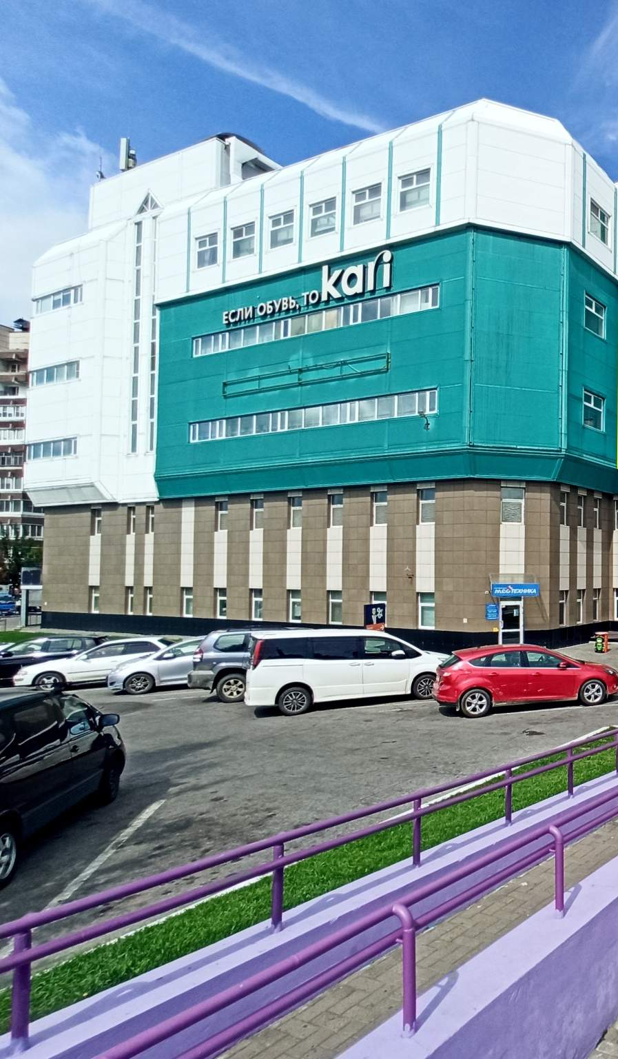 Сдам в аренду магазин 530 м.кв.