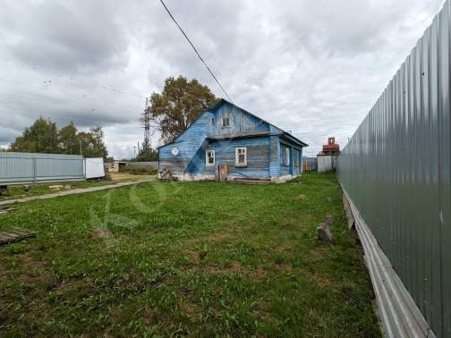 Продам земельный участок 1583 м.кв.