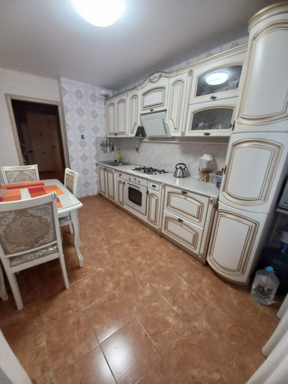 Квартира на продажу в Севастополе, Александра Маринеско улица, 6 фото №1