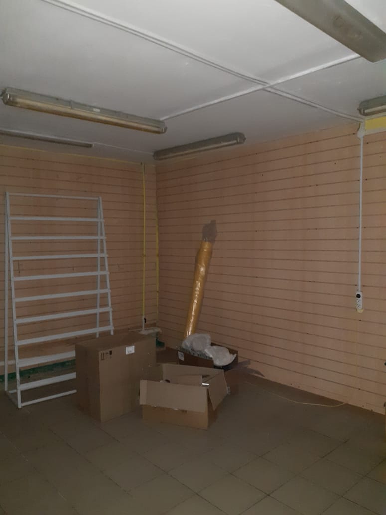 Фото: Торговое помещение 418.9 м2 в аренду test