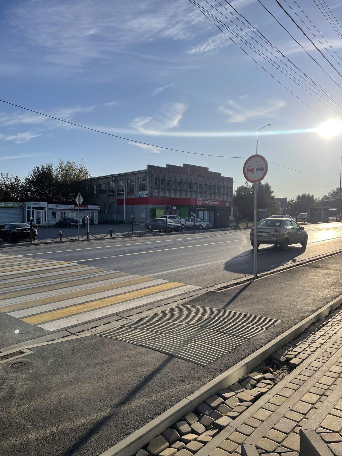 Сдам в аренду магазин 542 м.кв.