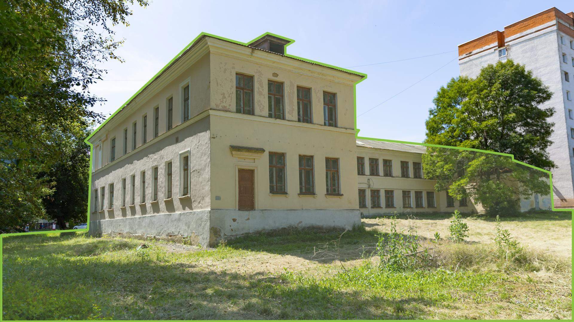 Продам торговое помещение 1416.2 м.кв.