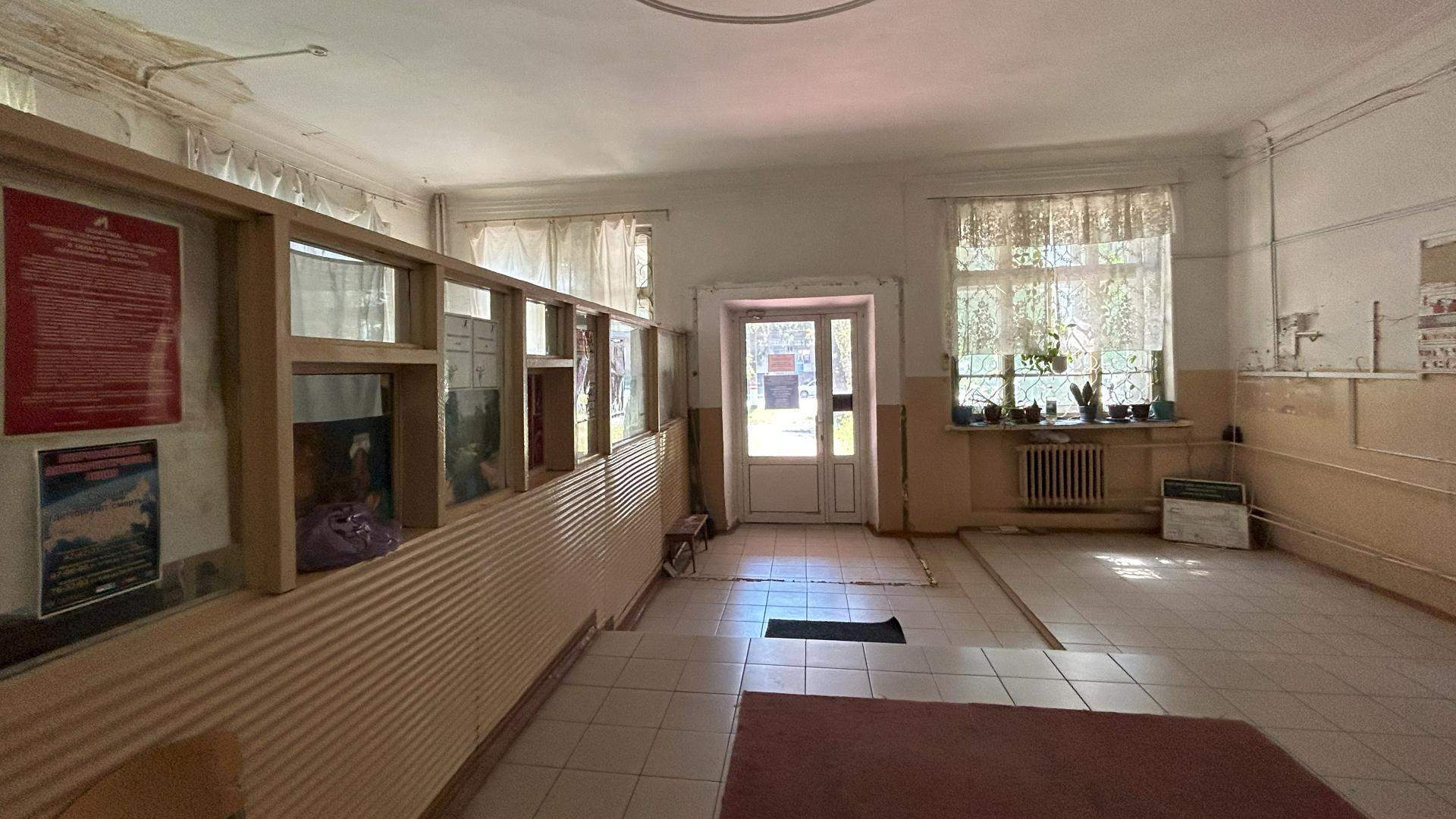 Продам торговое помещение 1416.2 м.кв.