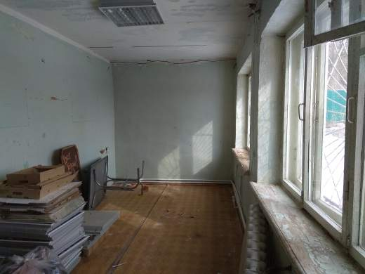 Продам торговое помещение 301.2 м.кв.