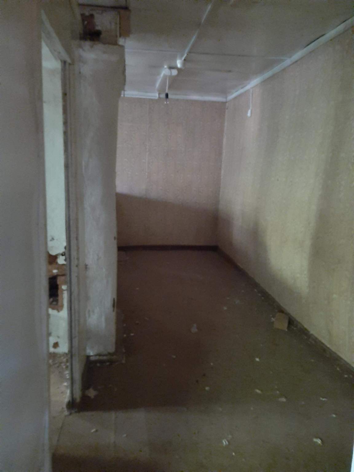 Продам торговое помещение 30 м.кв.