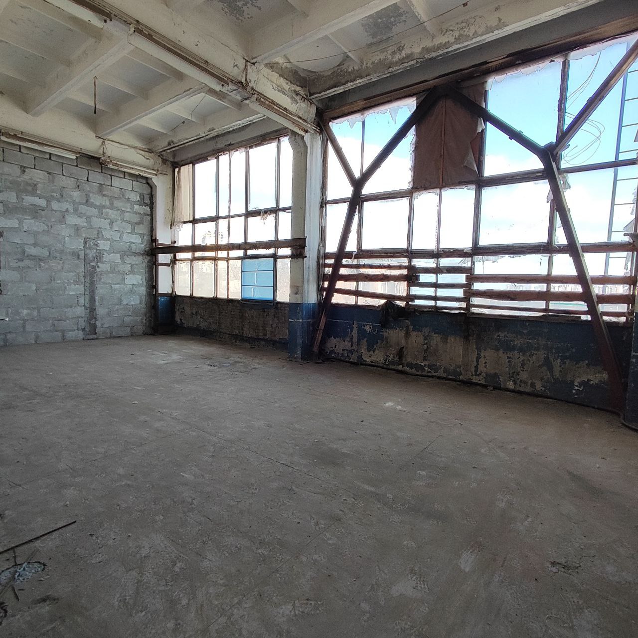 Сдам в аренду склад 600 м.кв.