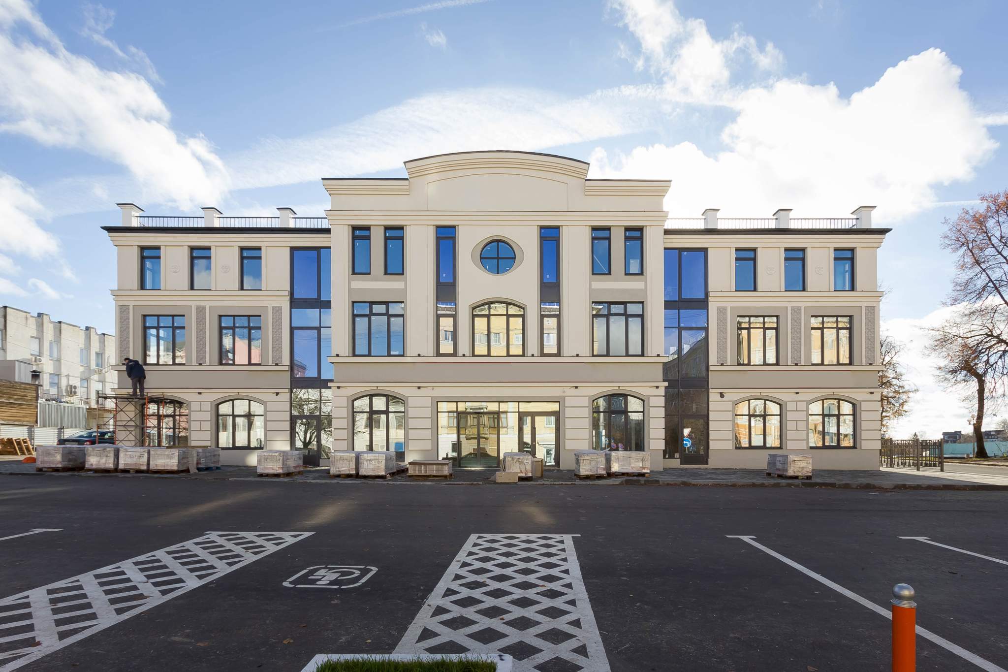 Сдам в аренду офис 156.1 м.кв.