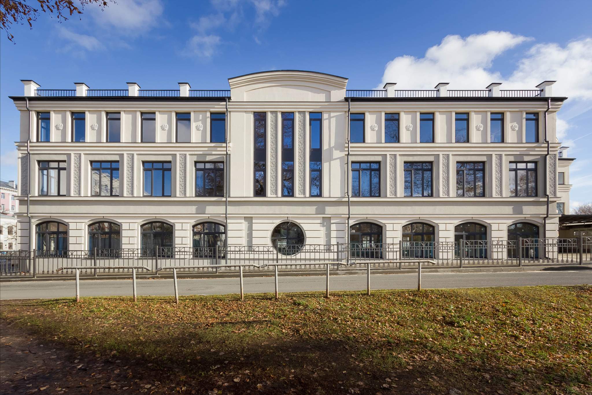 Сдам в аренду офис 156.1 м.кв.
