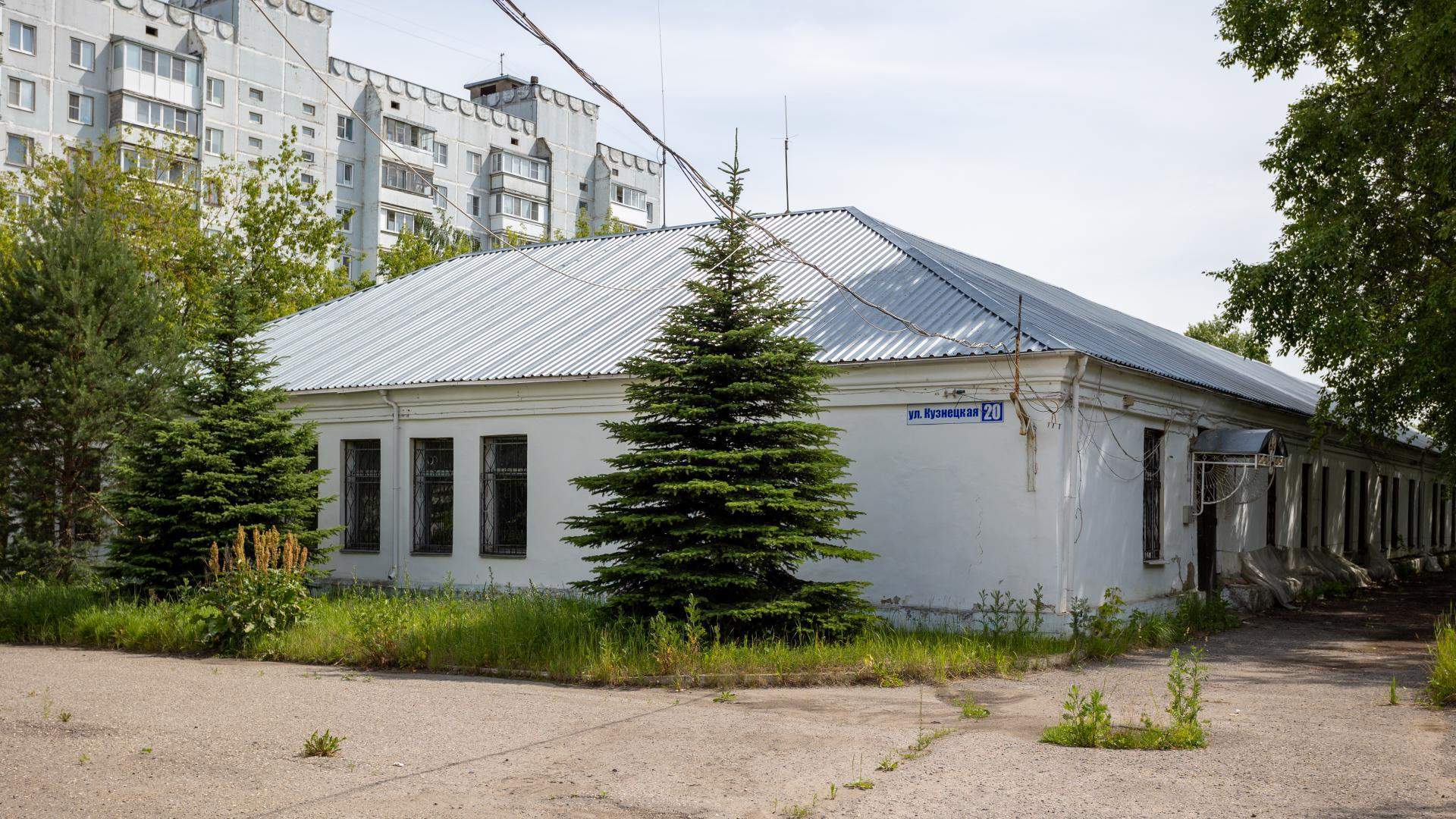 Продам торговое помещение 1981.4 м.кв.