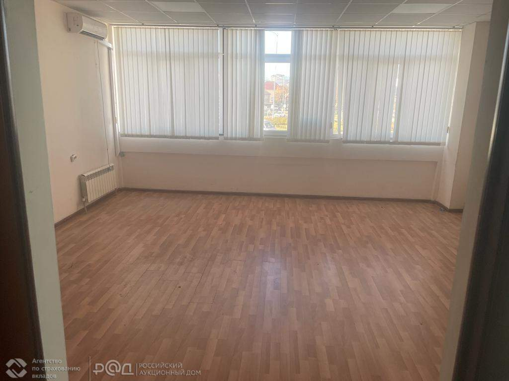 Продам офис 1494 м.кв.