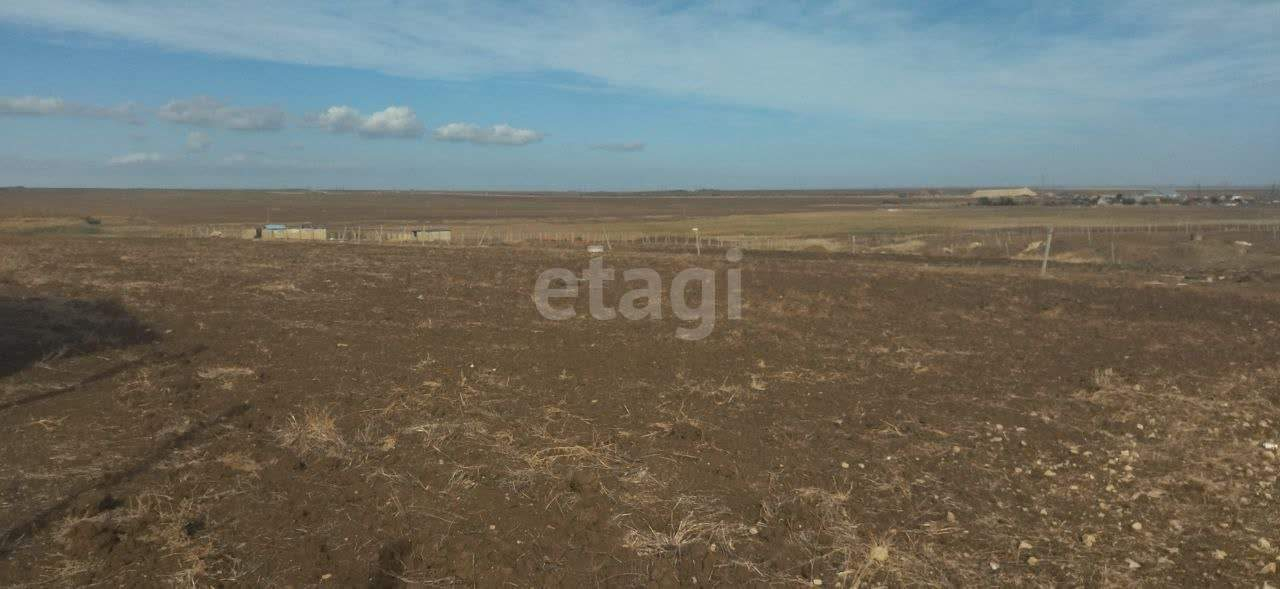 Продам земельный участок 670 м.кв.
