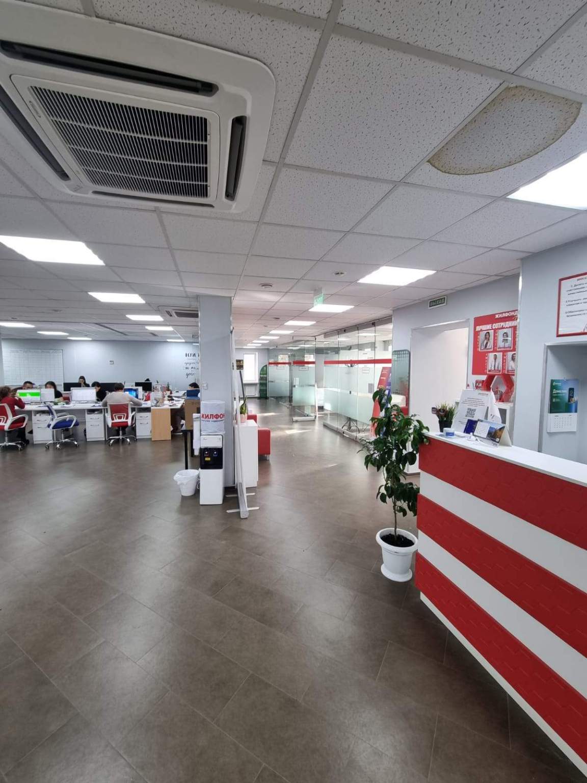 Офис на продажу в Астрахане, Савушкина улица, 51 фото №4