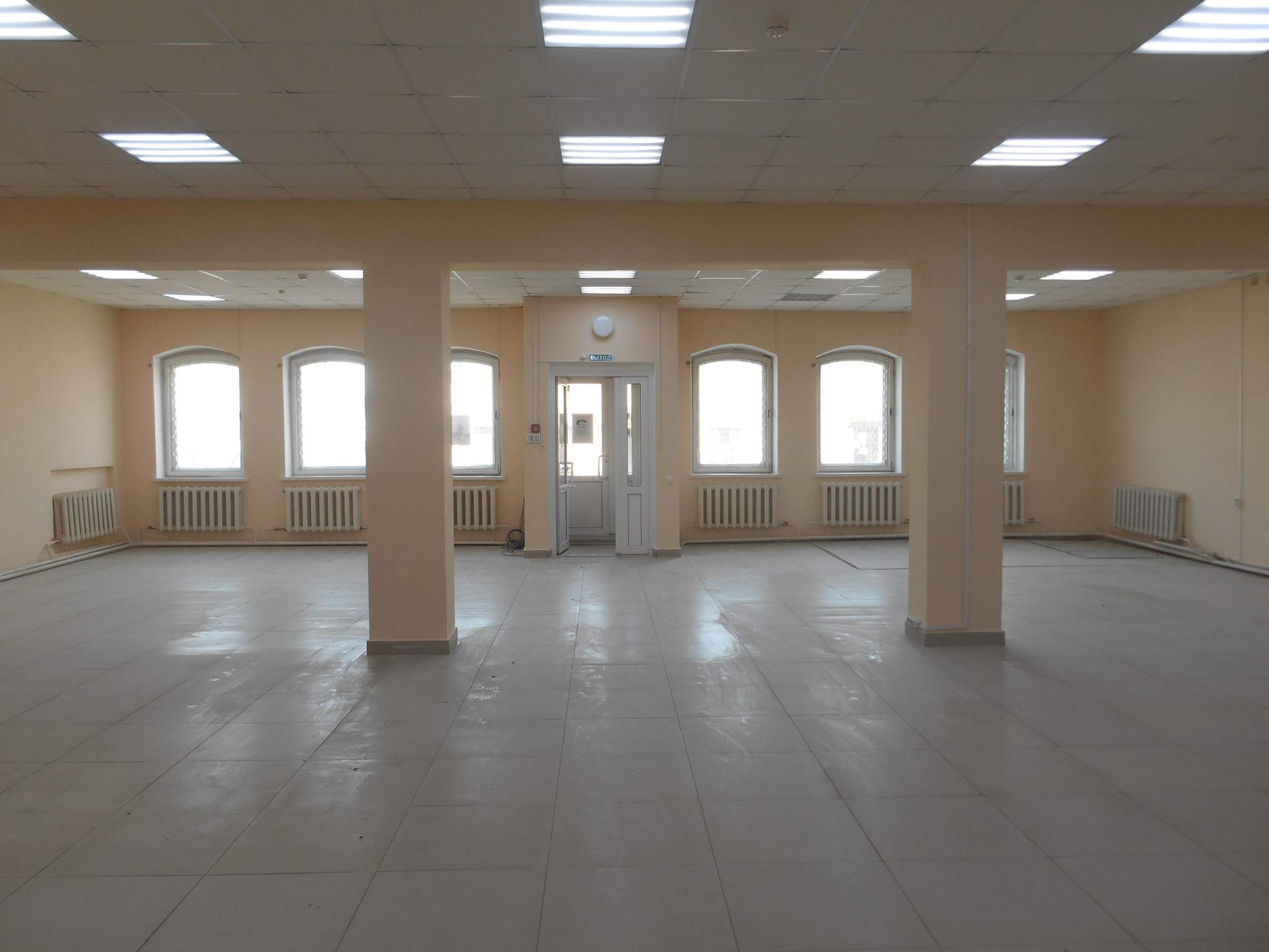 Сдам в аренду помещение свободного назначения 206 м.кв.