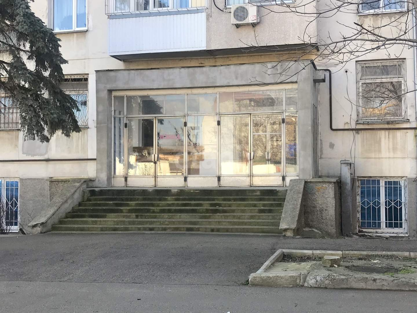 Продам помещение свободного назначения 836.2 м.кв.
