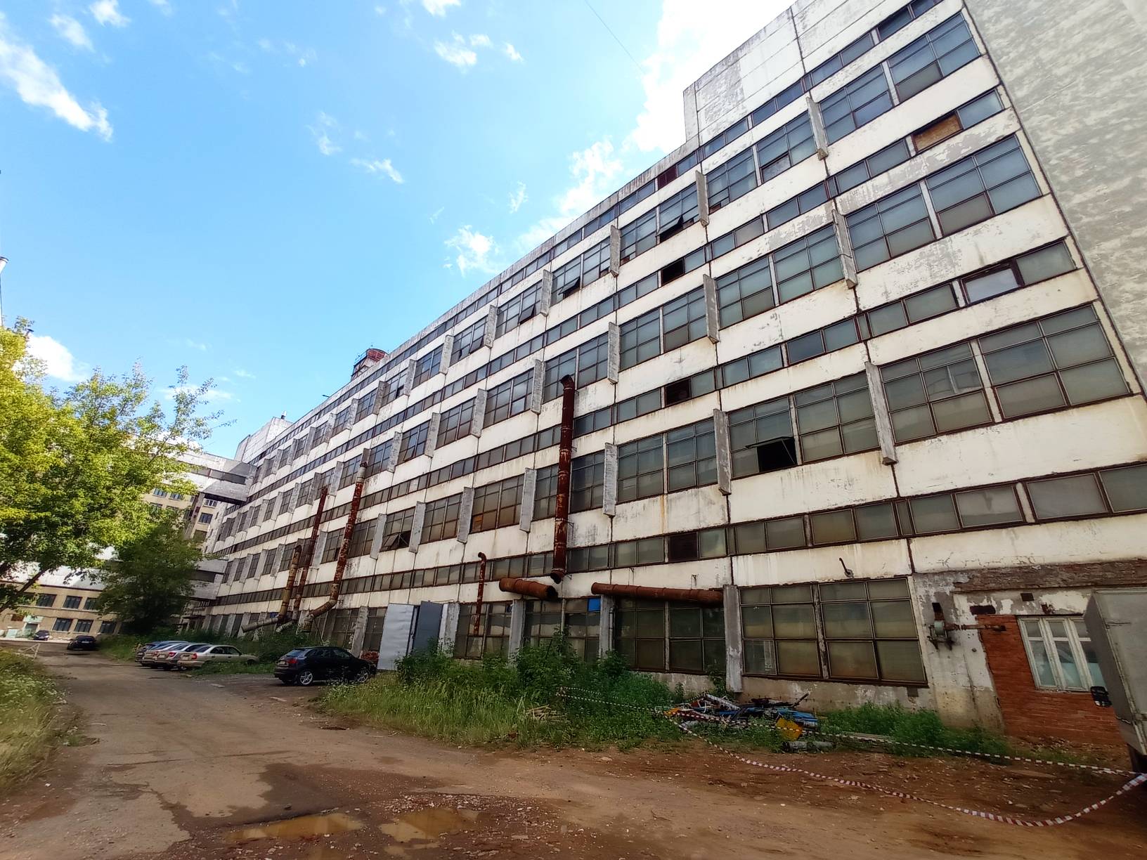 Продам торговое помещение 18825.4 м.кв.