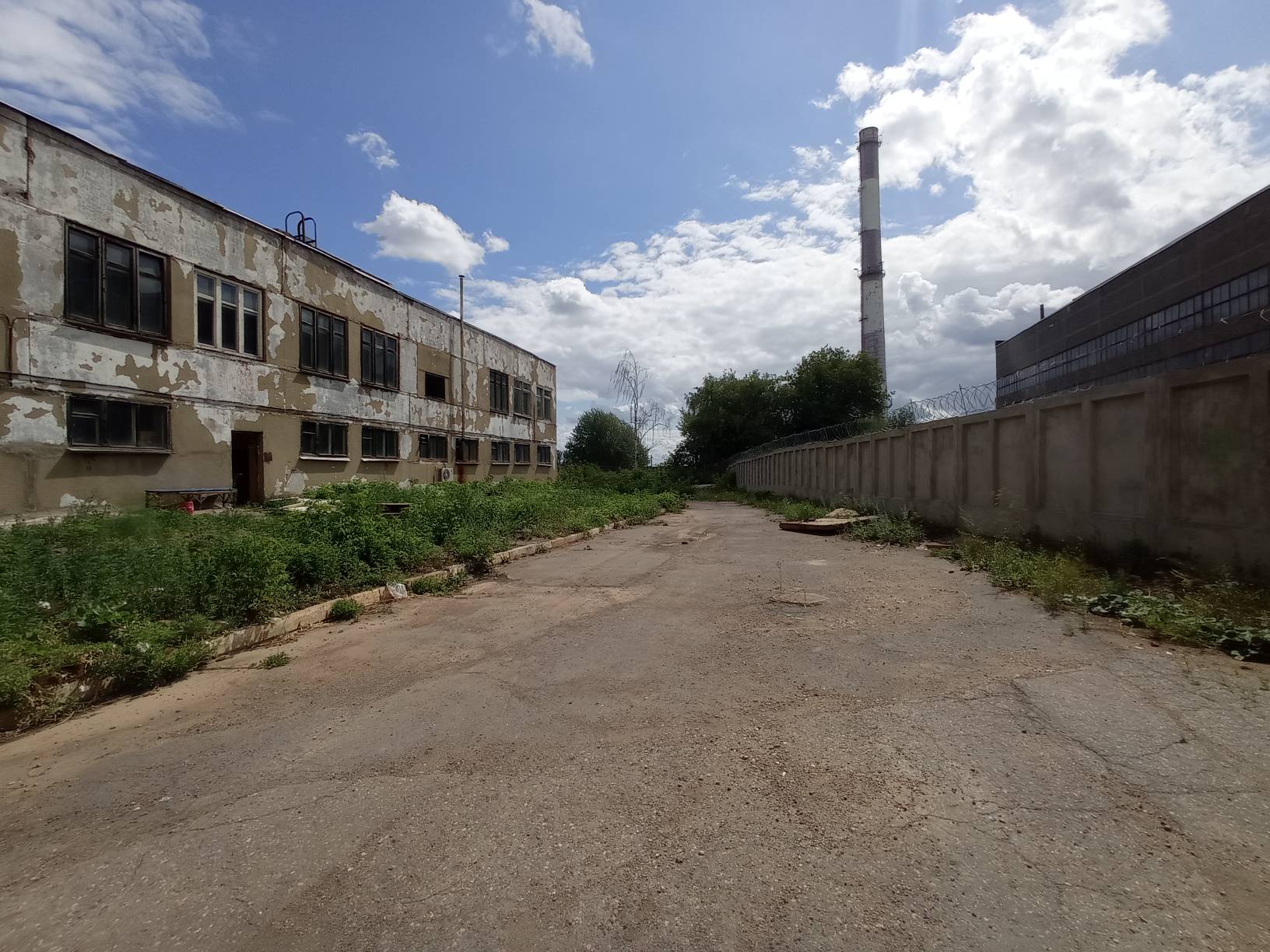 Продам торговое помещение 10336.4 м.кв.