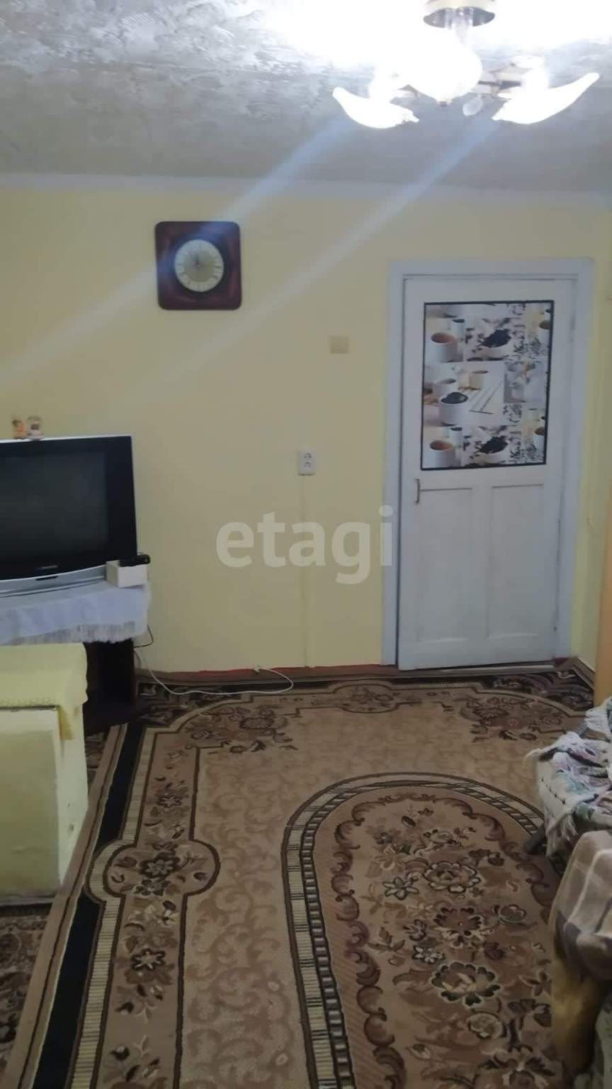Продам земельный участок 1200 м.кв.
