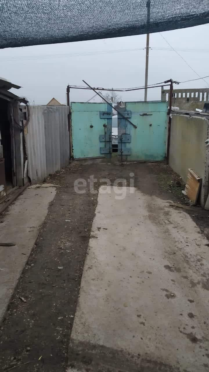 Продам земельный участок 1200 м.кв.