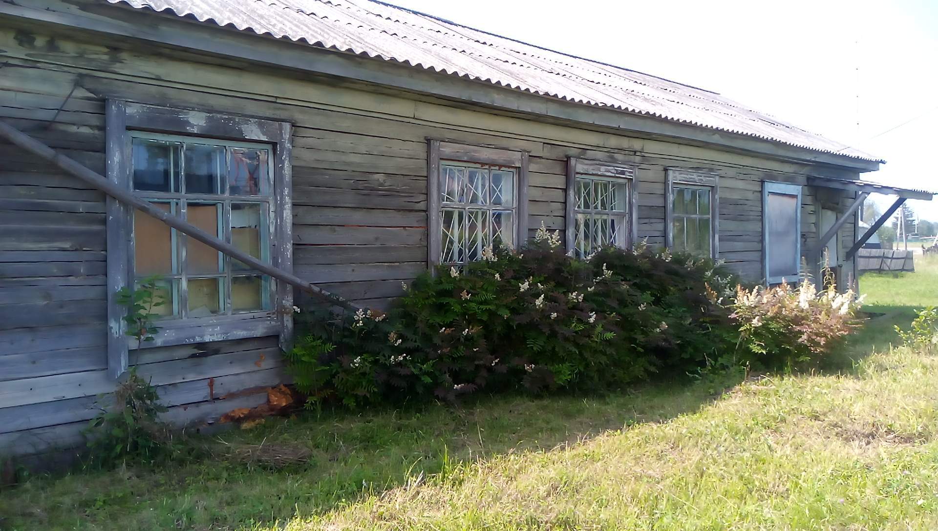 Продам торговое помещение 123.9 м.кв.