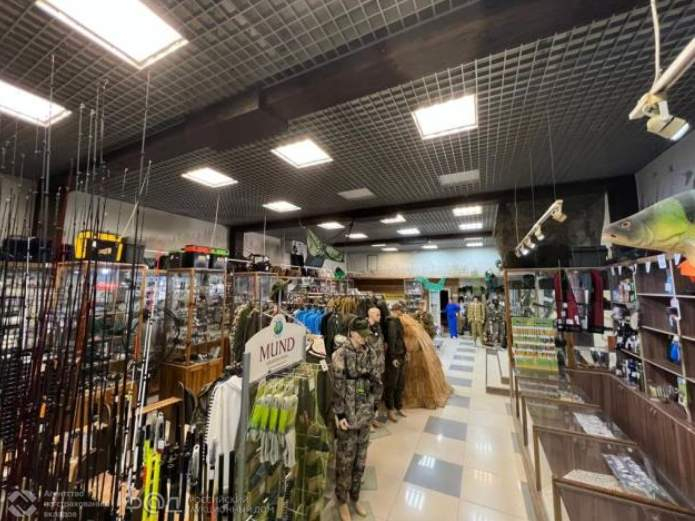 Продам магазин 139.8 м.кв.