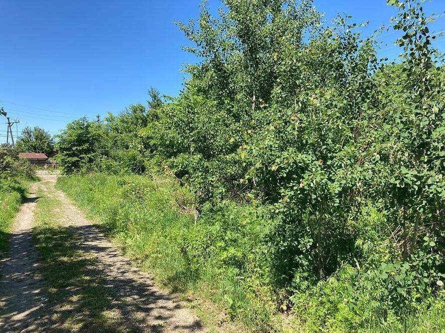 Продам земельный участок 565 м.кв.