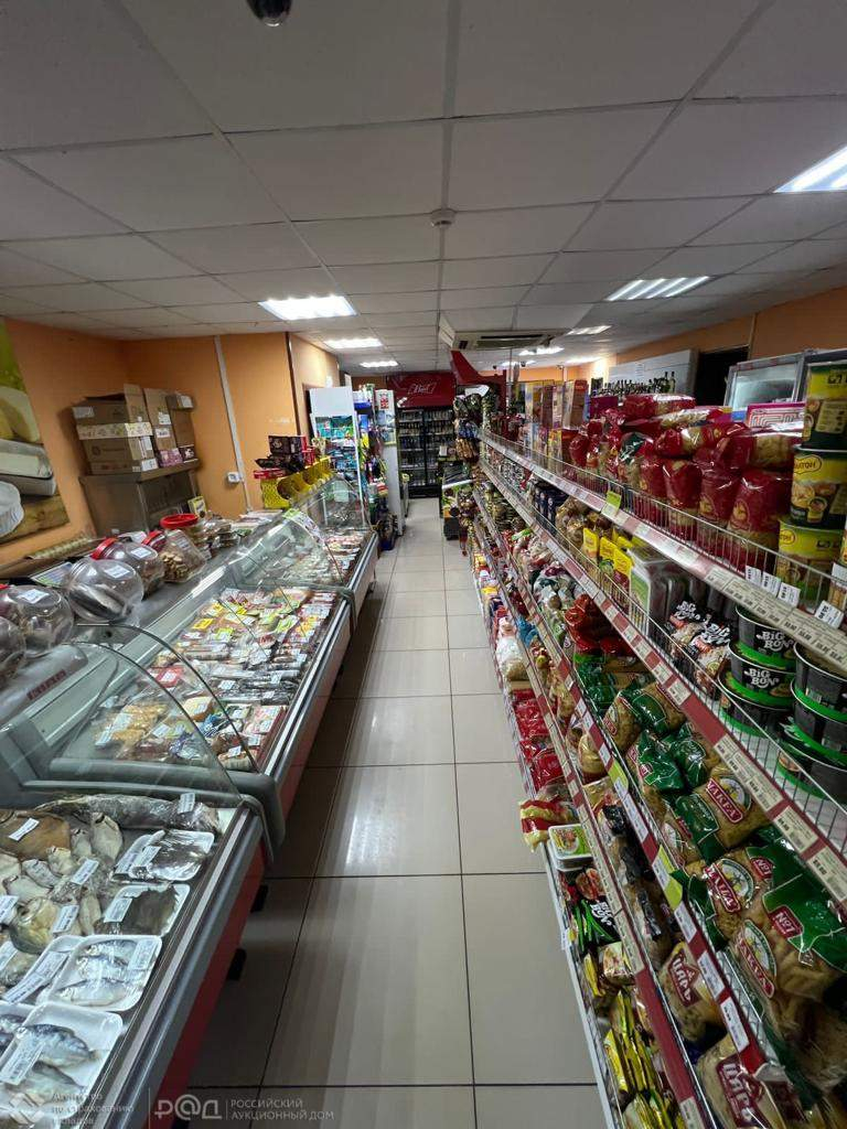 Продам магазин 299.2 м.кв.