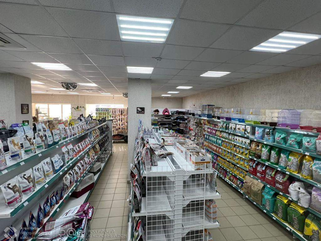 Продам магазин 299.2 м.кв.