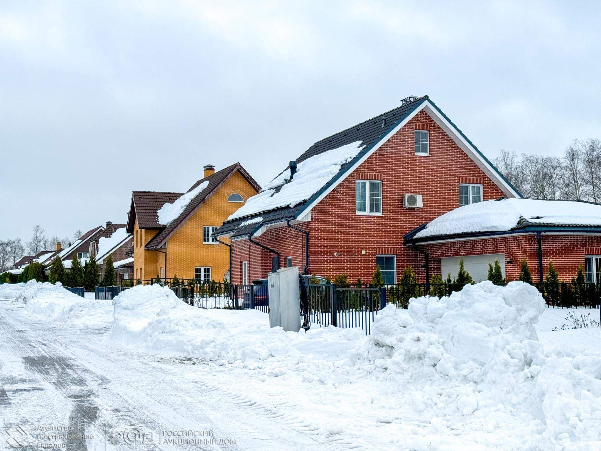 Продам торговое помещение 2275.9 м.кв.