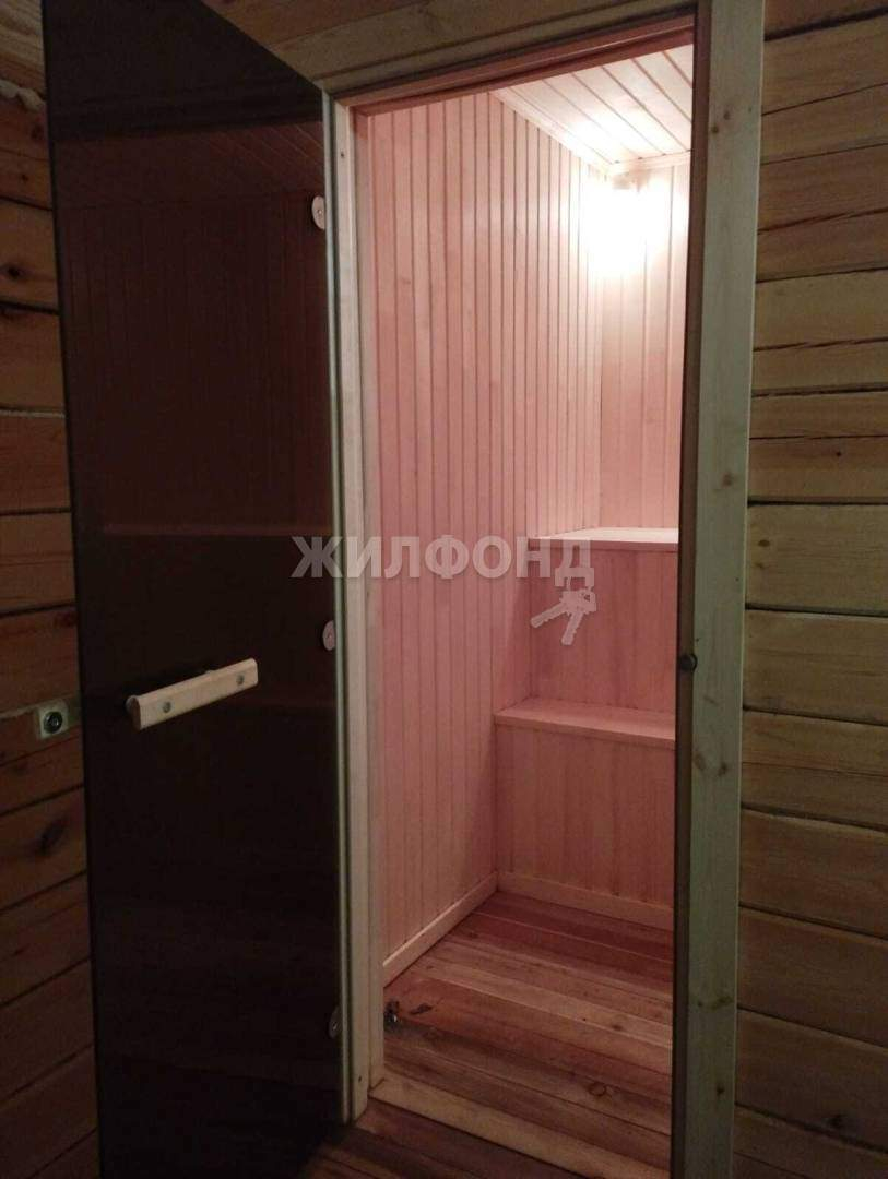 Продам земельный участок 1160 м.кв.
