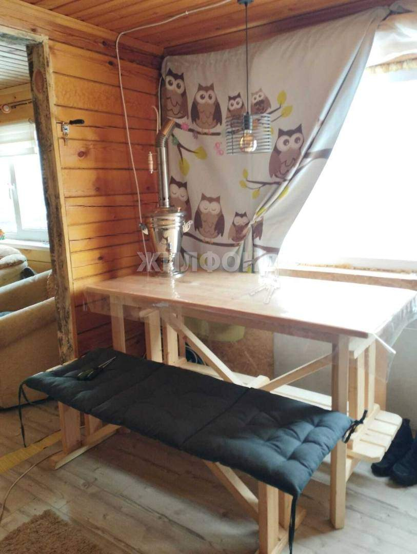 Продам земельный участок 1160 м.кв.
