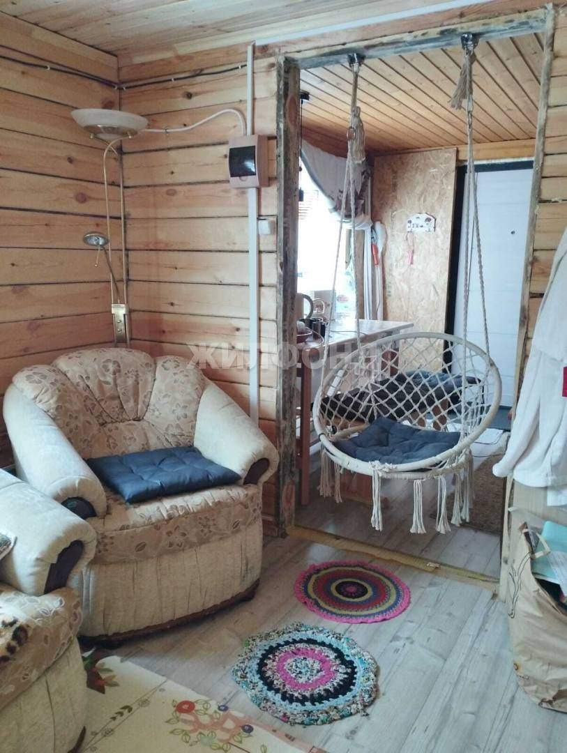 Продам земельный участок 1160 м.кв.