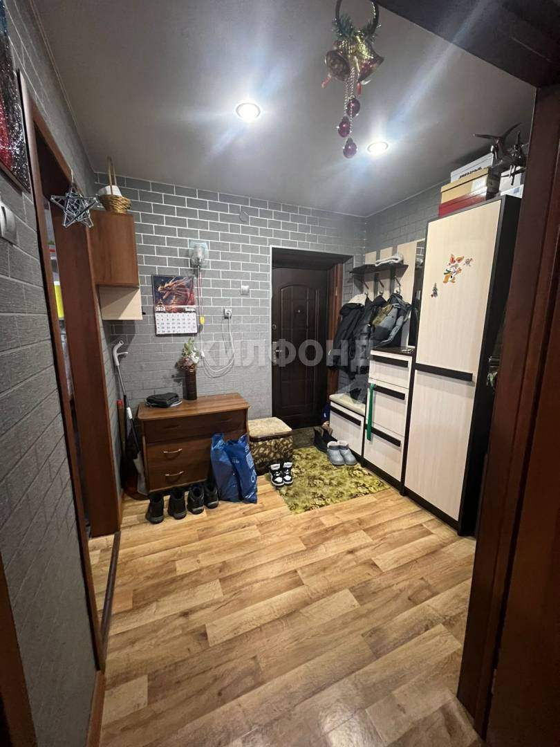 Продажа: Квартира 48.2 м², этаж 2/5, по адресу Россия, Республика Хакасия,  Абакан, Маршала Жукова улица, д.84 - по цене 5400000 руб. на ПроНедвижимость