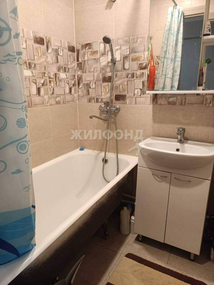 Квартира на продажу в Брянске, Авиационный переулок, 3/3 фото №3