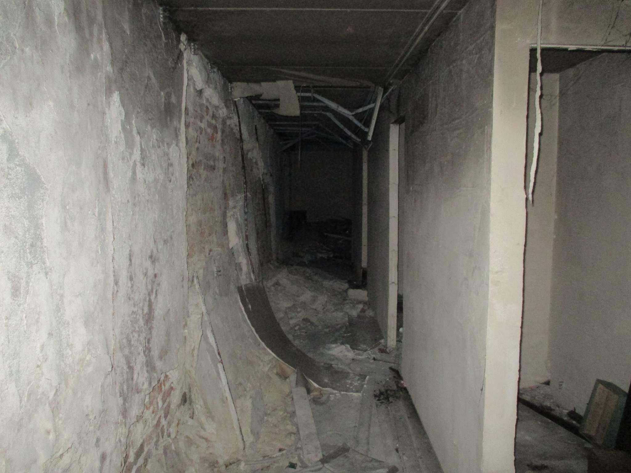 Продам торговое помещение 105.1 м.кв.