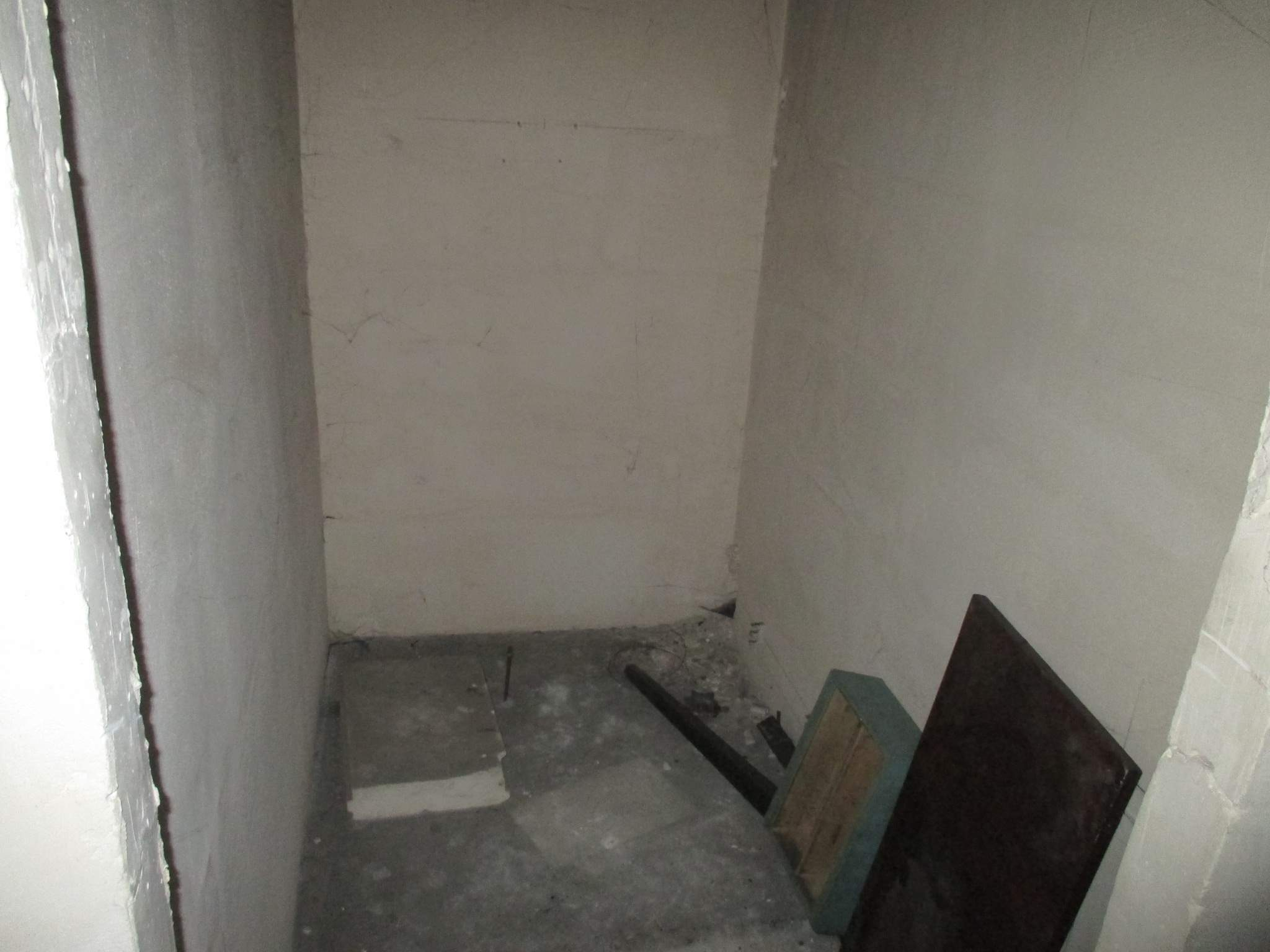 Продам торговое помещение 105.1 м.кв.