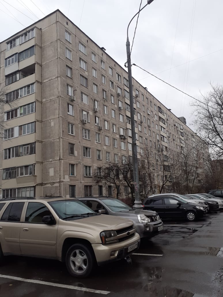 Продам трехкомнатную квартиру 52 м.кв., Маршала Рокоссовского бульвар, д.42,  в г. Москва, Московская область, объявление 3533097