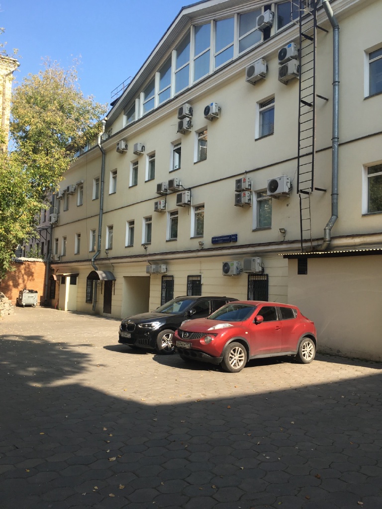 Сдам в аренду помещение свободного назначения 215.6 м.кв.