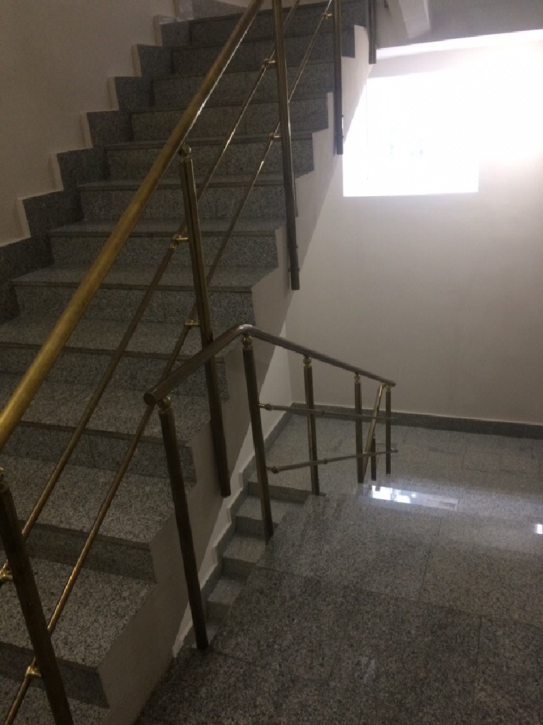 Сдам в аренду помещение свободного назначения 215.6 м.кв.