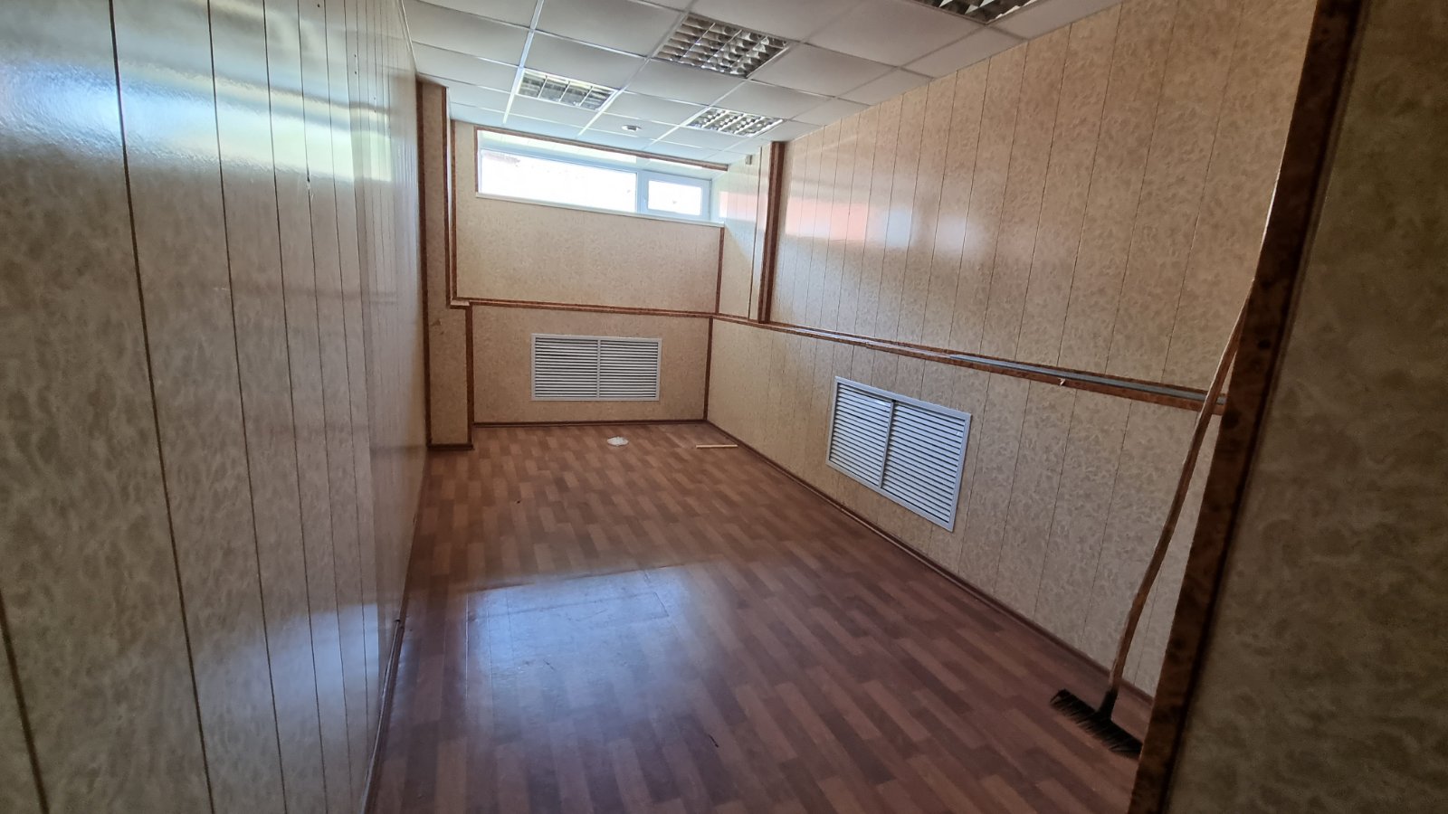 Продам помещение свободного назначения 936.9 м.кв.