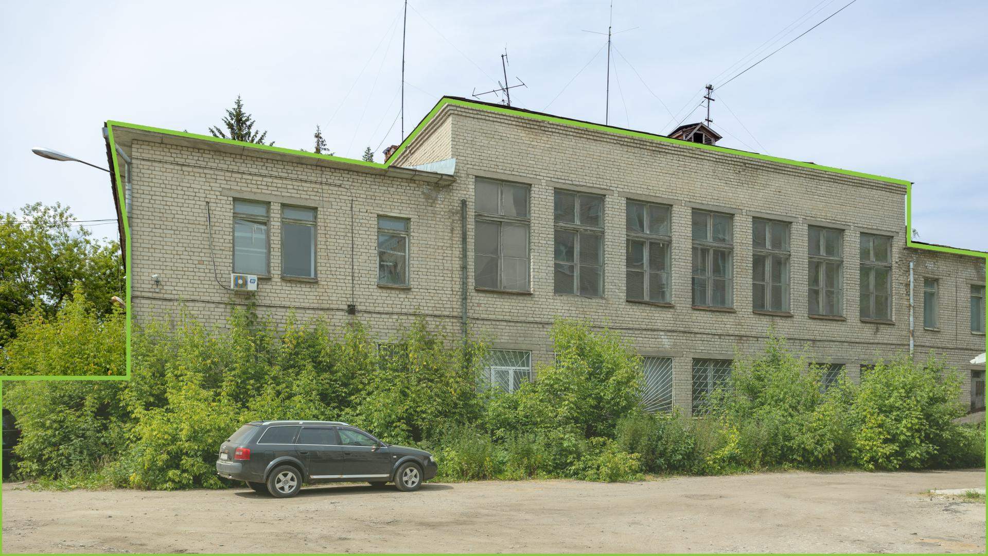 Продам торговое помещение 2133.2 м.кв.
