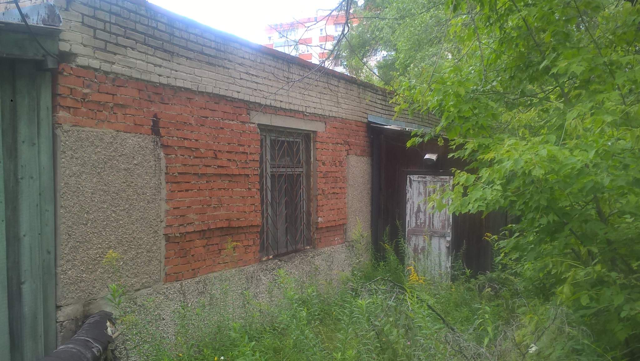 Продам торговое помещение 3905.9 м.кв.