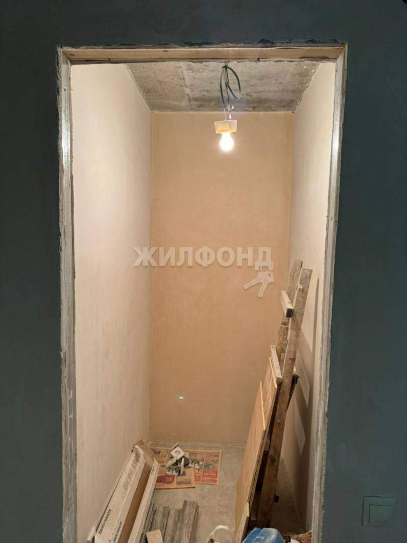 Квартира на продажу в Брянске, Комарова улица, 53 фото №15