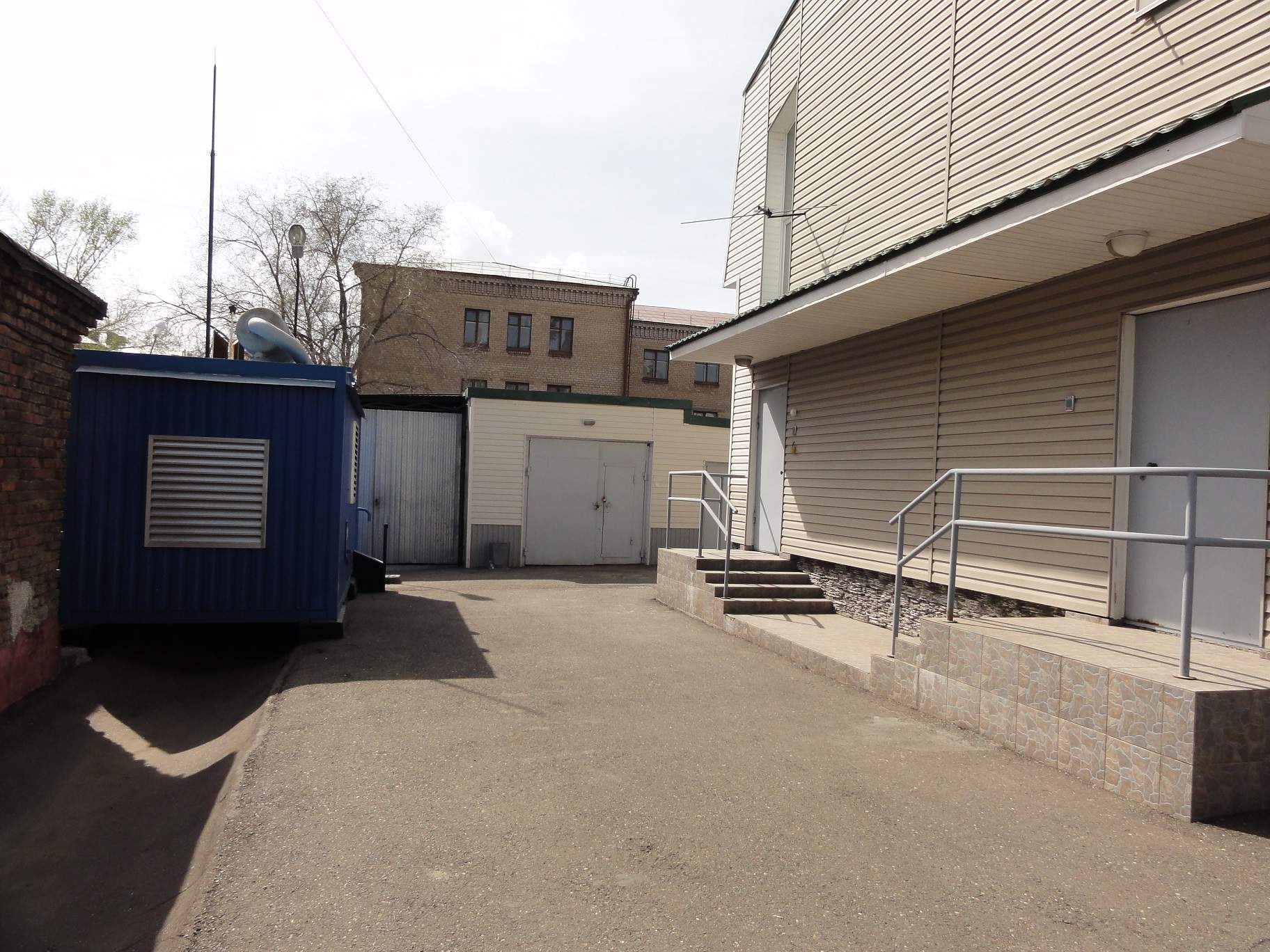 Продам офис 670.3 м.кв.