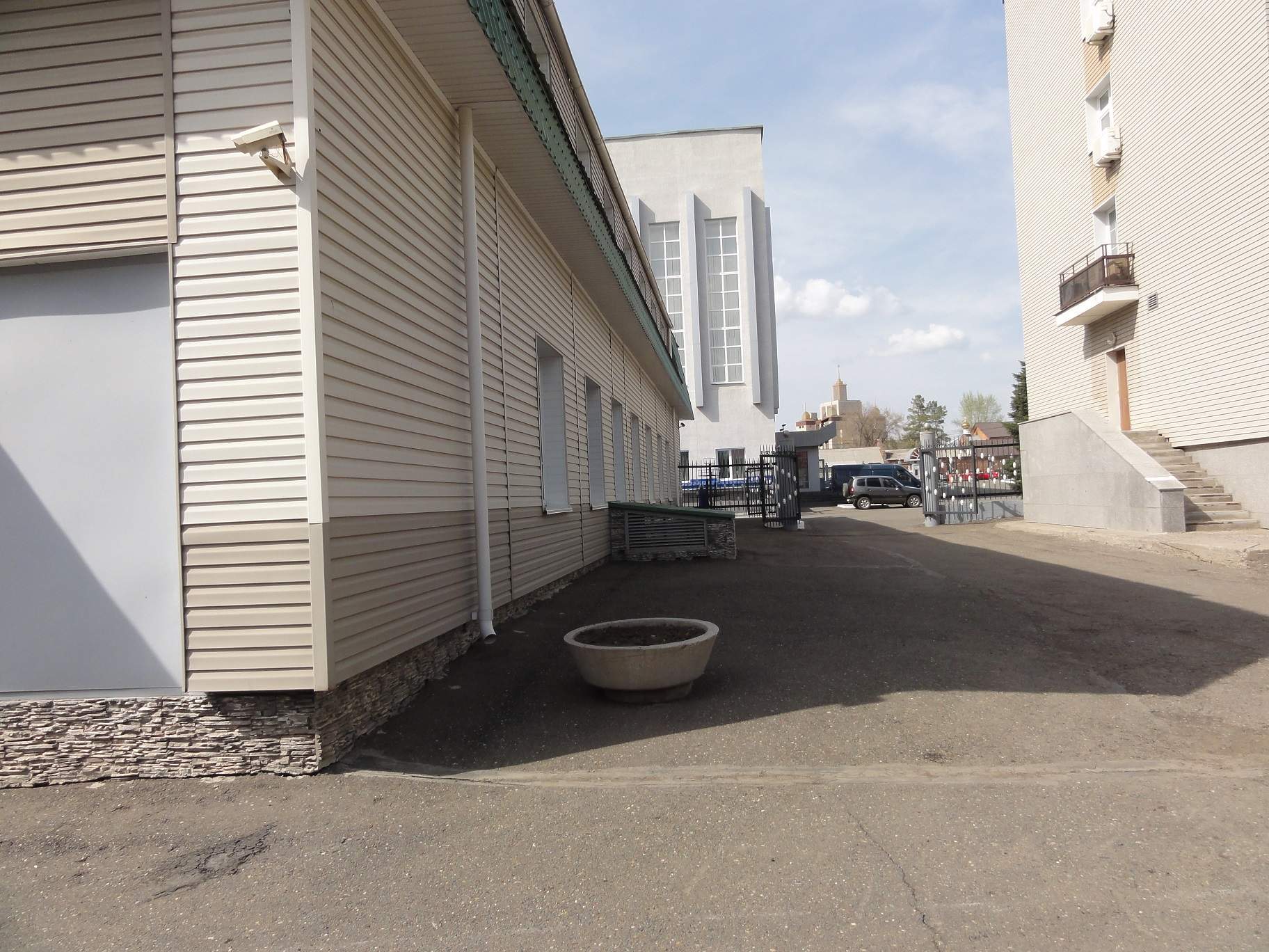 Продам офис 670.3 м.кв.