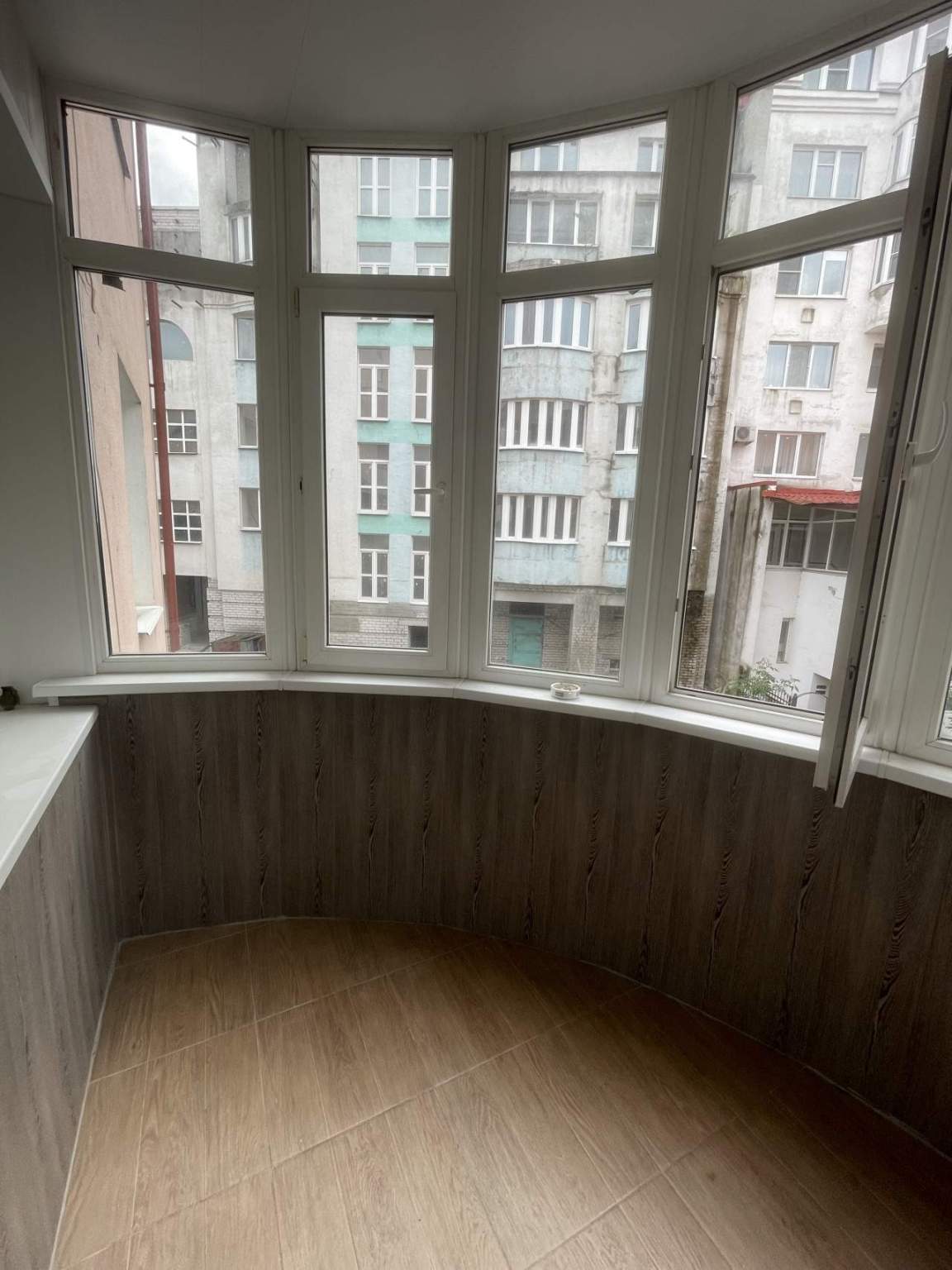 Сдам в аренду офис 103.4 м.кв.