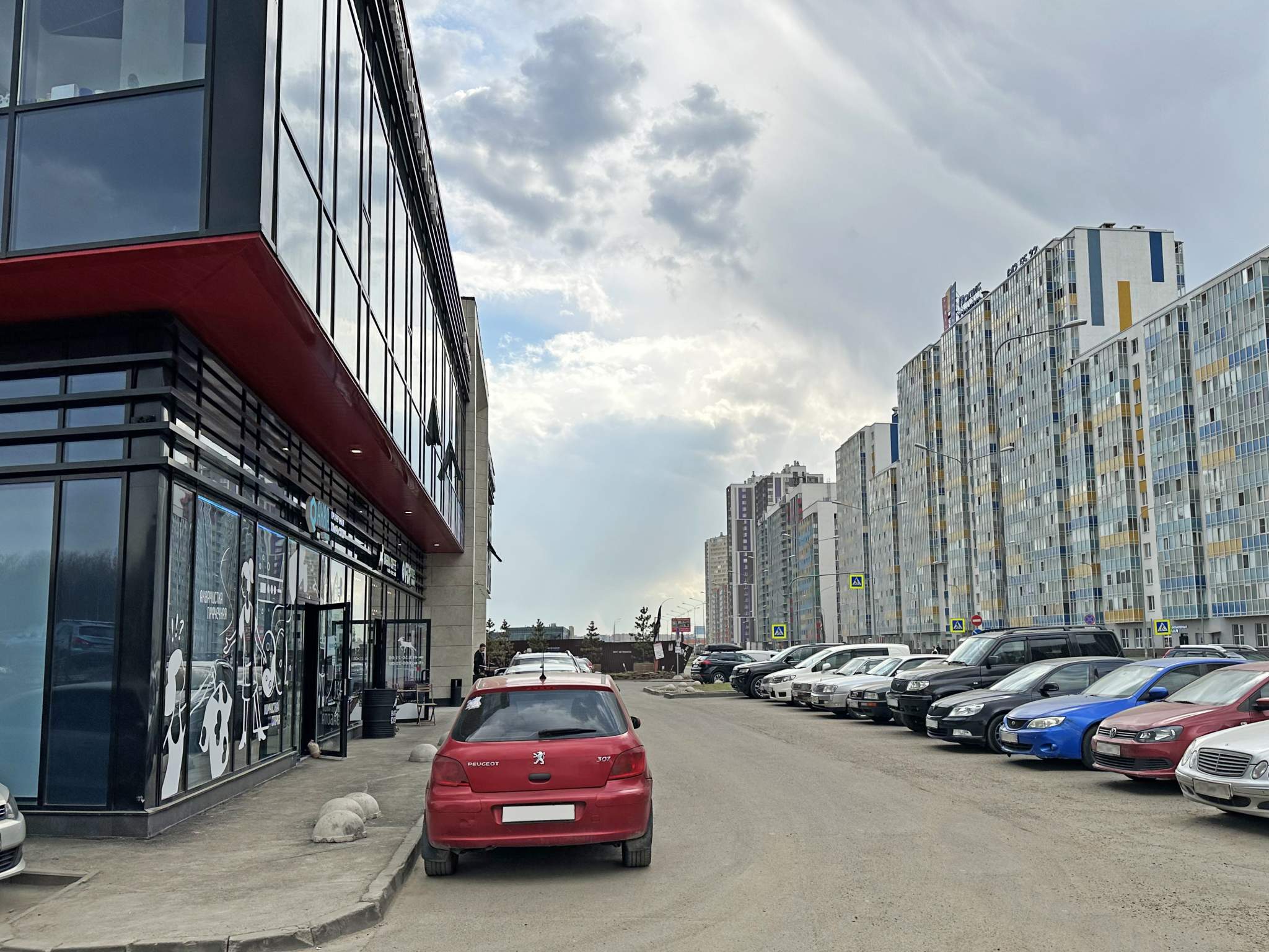 Сдам в аренду помещение свободного назначения 12 м.кв.
