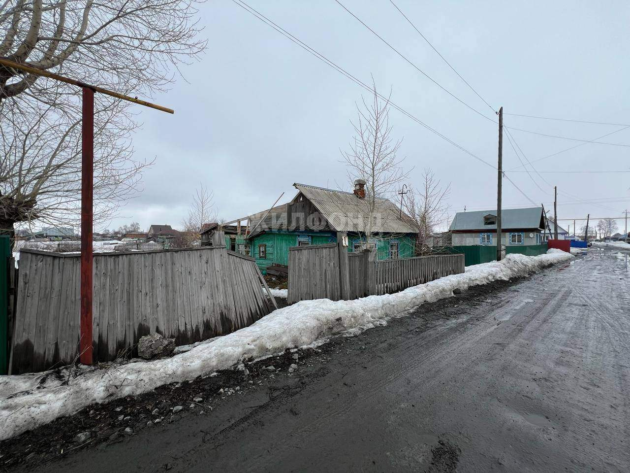Продам земельный участок 610 м.кв.