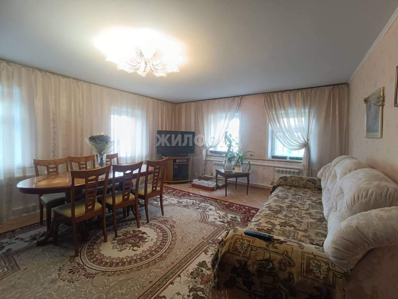 Дом на продажу в Новосибирске, Далидовича улица фото №9