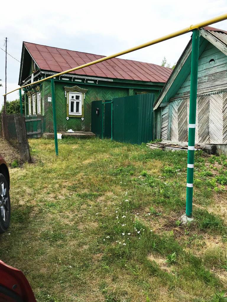 Продам земельный участок 1800 м.кв.