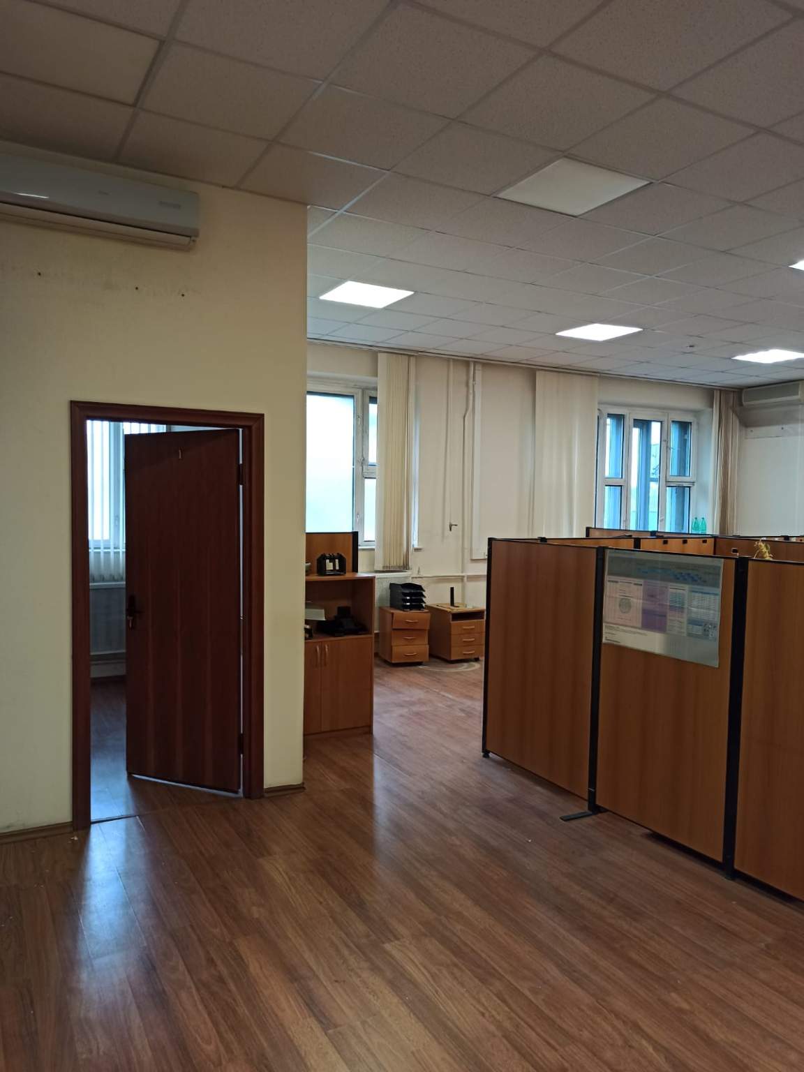 Сдам в аренду офис 479.4 м.кв.